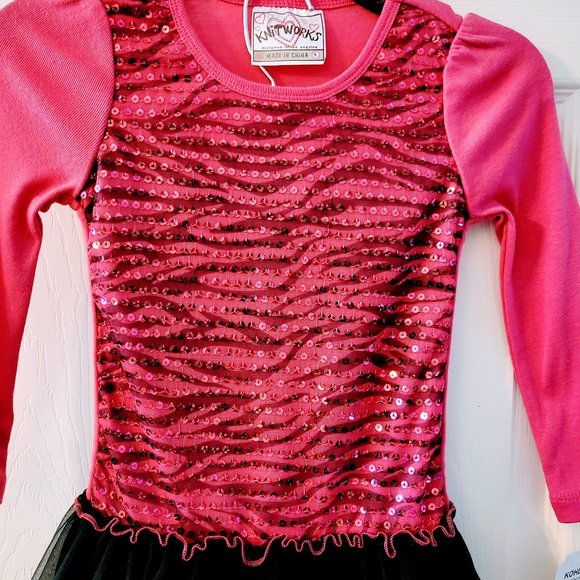 BRAND NWT 2 Piece Size 4 Tutu Set (Black pants/Pink Sequin top w/tutu attached) - Picture 3 of 15